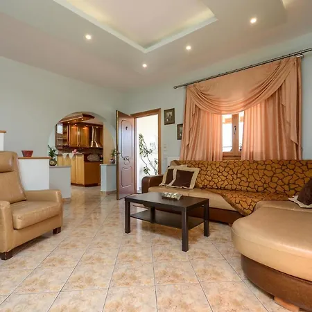 Maria's Villa *